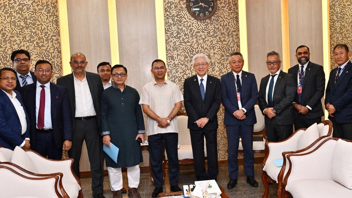 বাংলাদেশে হাইব্রিড গাড়ি বানাবে টয়োটা, উৎপাদন শুরু ২০২৭ সালে