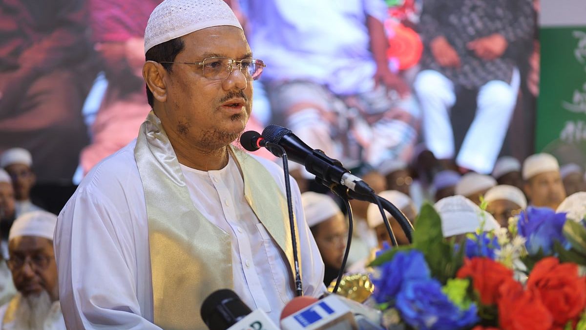 স্থানীয় সরকার নির্বাচনে শরিয়াহর পক্ষের শক্তিকে নির্বাচিত করার আহ্বান চরমোনাই পীরের