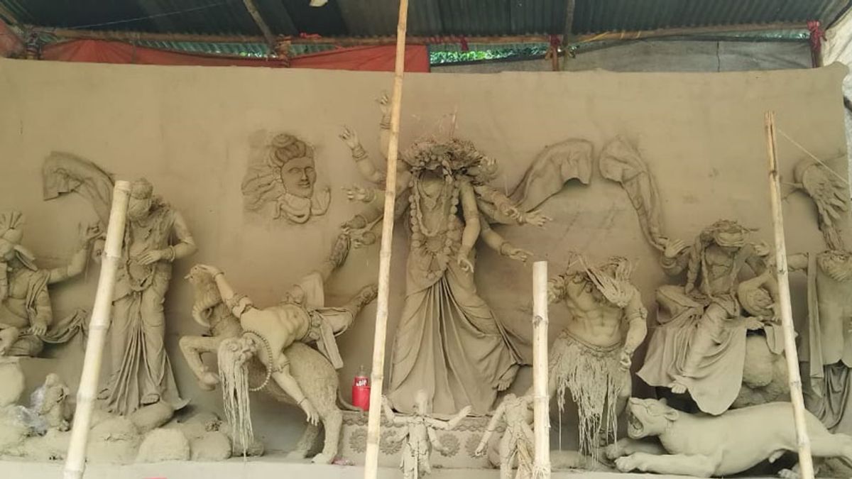 মির্জাপুরে দুর্গামন্দিরের ৭টি প্রতিমা ভাঙচুর